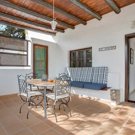 Pancho Apartament La Vegueta